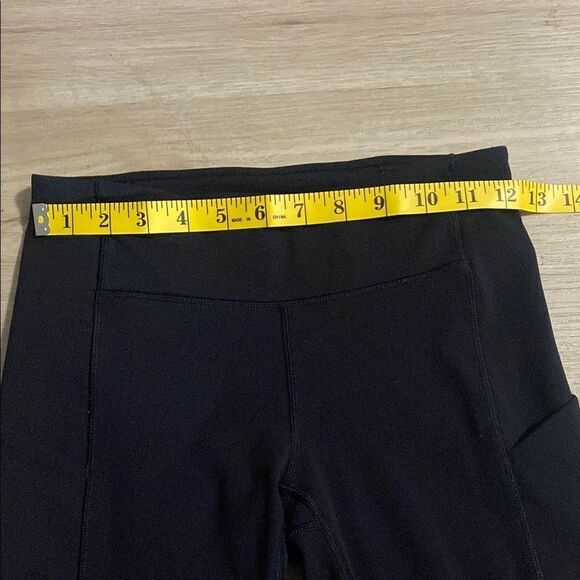 Lululemon Black Speed Up Crop 21” Leggings Size 4 for Running - Picture 9 of 11